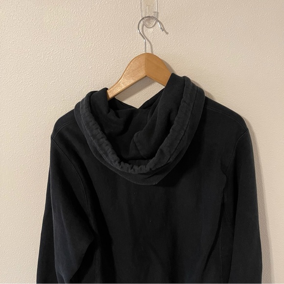 Champion Reverse Weave Solid Black Hoodie Kangaroo Pocket. Size Small - Picture 6 of 8